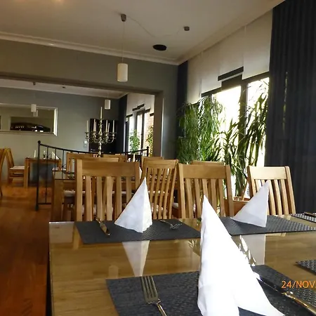 酒店 鲁思特奇乐霍夫旅馆 威廉港