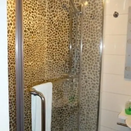 Ruestersieler Hof Szálloda 3*