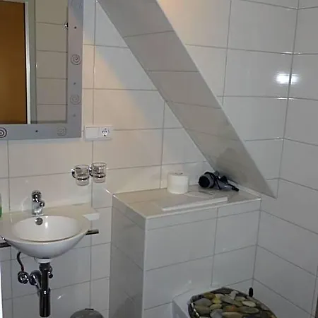Ruestersieler Hof Szálloda 3*